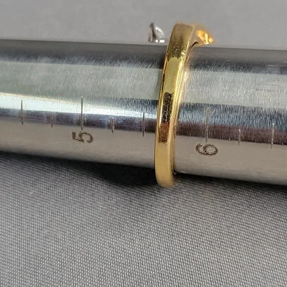 18KHGE Gold Electroplated Womens Rhinestone Design Fashion Ring Size 5 3/4 - Picture 7 of 7